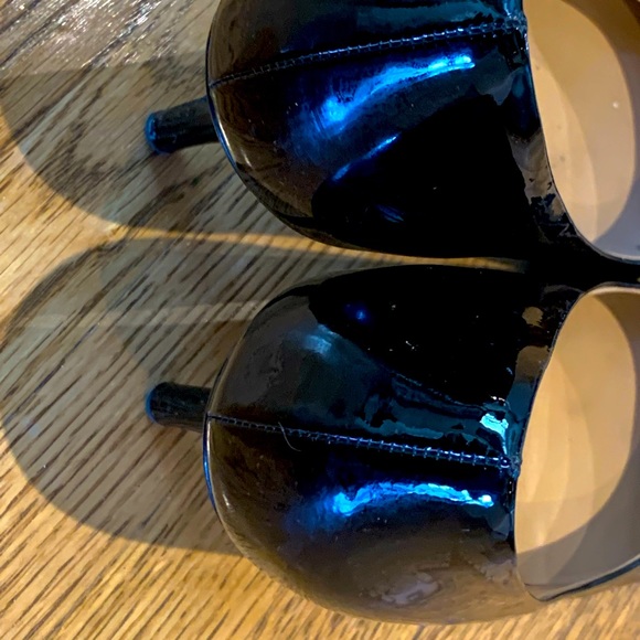 Ferragamo Vara Bow Pump with bag - Picture 3 of 6